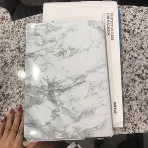 Marble macbook case 15”
